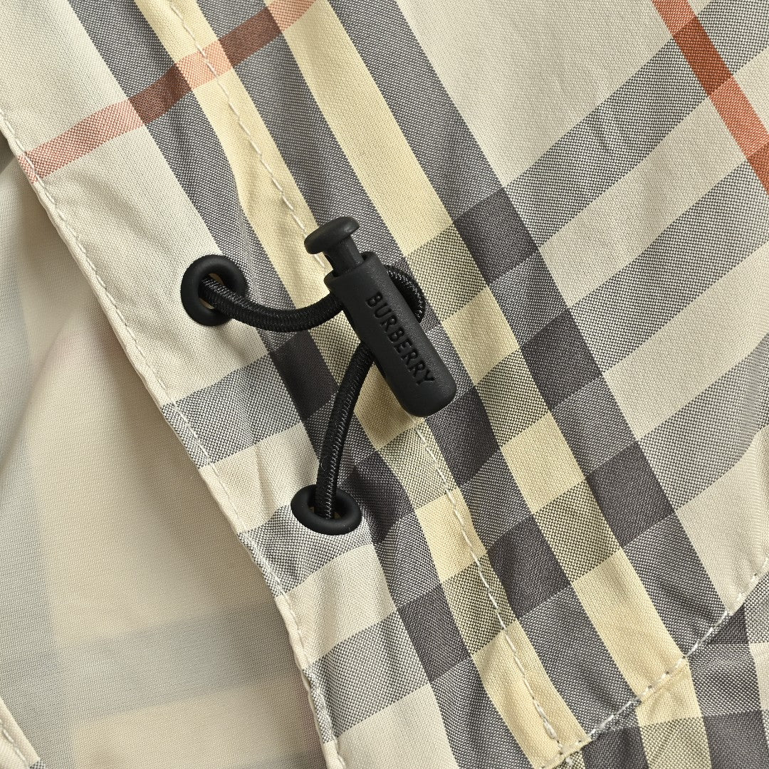 Burberry BBR Vintage Check Reversible Hooded Zip-Up Jacket