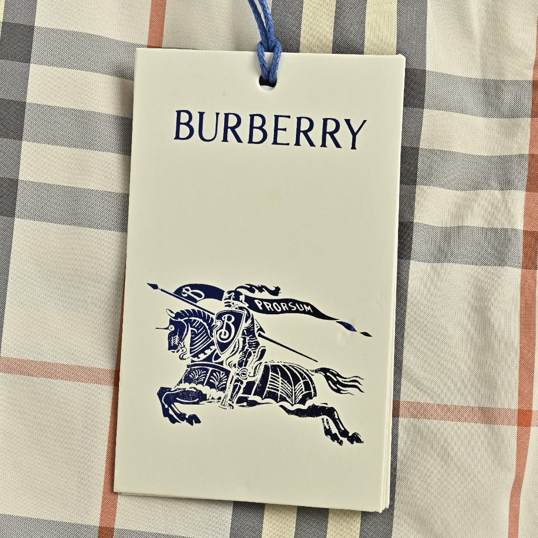 Burberry BBR Vintage Check Reversible Hooded Zip-Up Jacket