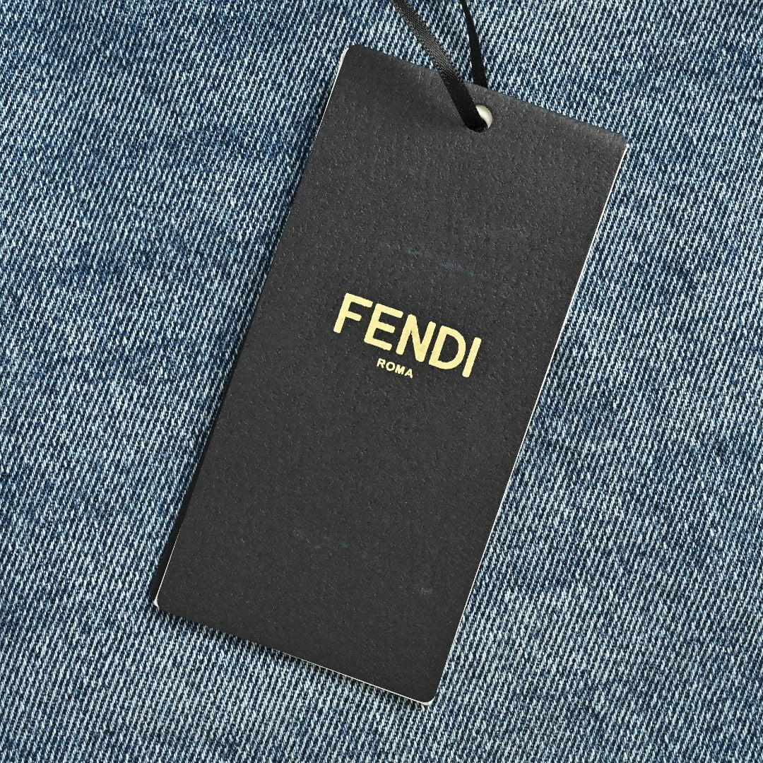 Fendi FD Letter Leather Patch Wide-Leg Denim Jeans