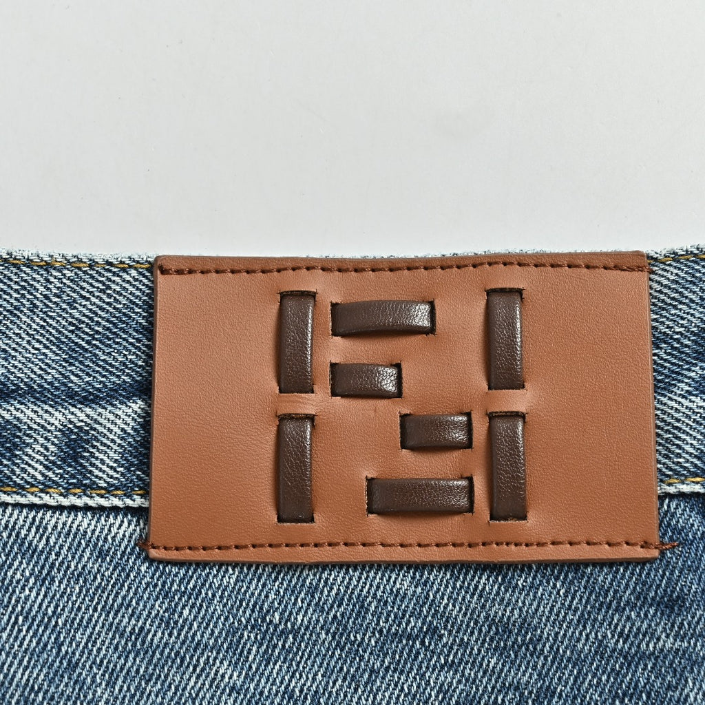 Fendi FD Letter Leather Patch Wide-Leg Denim Jeans