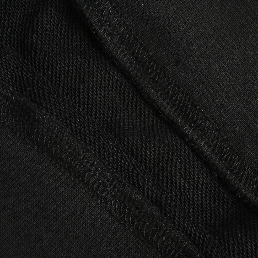 Moncler 26SS Classic Badge Embroidered Logo Crew Neck Sweatshirt — Black