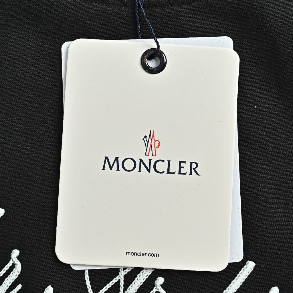 Moncler 26SS Archive Artistic Script Logo Crew Neck Sweatshirt — Black