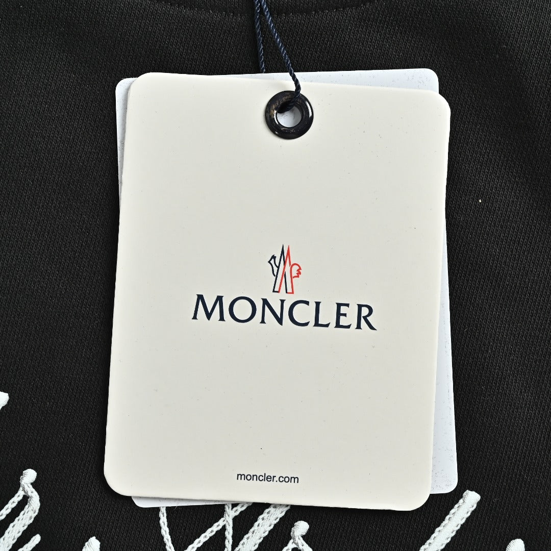 Moncler 26SS Archive Artistic Script Logo Crew Neck Sweatshirt — Black