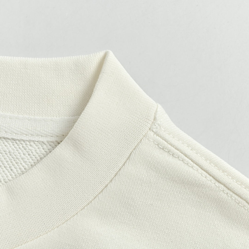 Moncler 26SS Contrast Color Large Logo Crew Neck Sweatshirt White