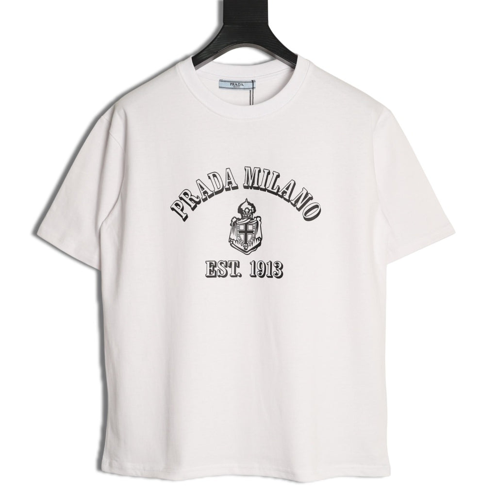 Prada 26SS Milano Logo Graphic Short-Sleeve T-Shirt - Black（副本）