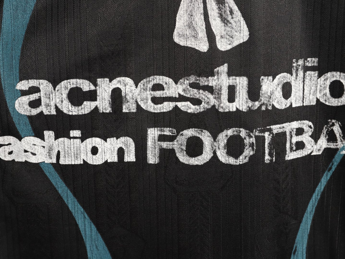 Acne Studios Bow Graphic Football Jersey Long-Sleeve Top - Black