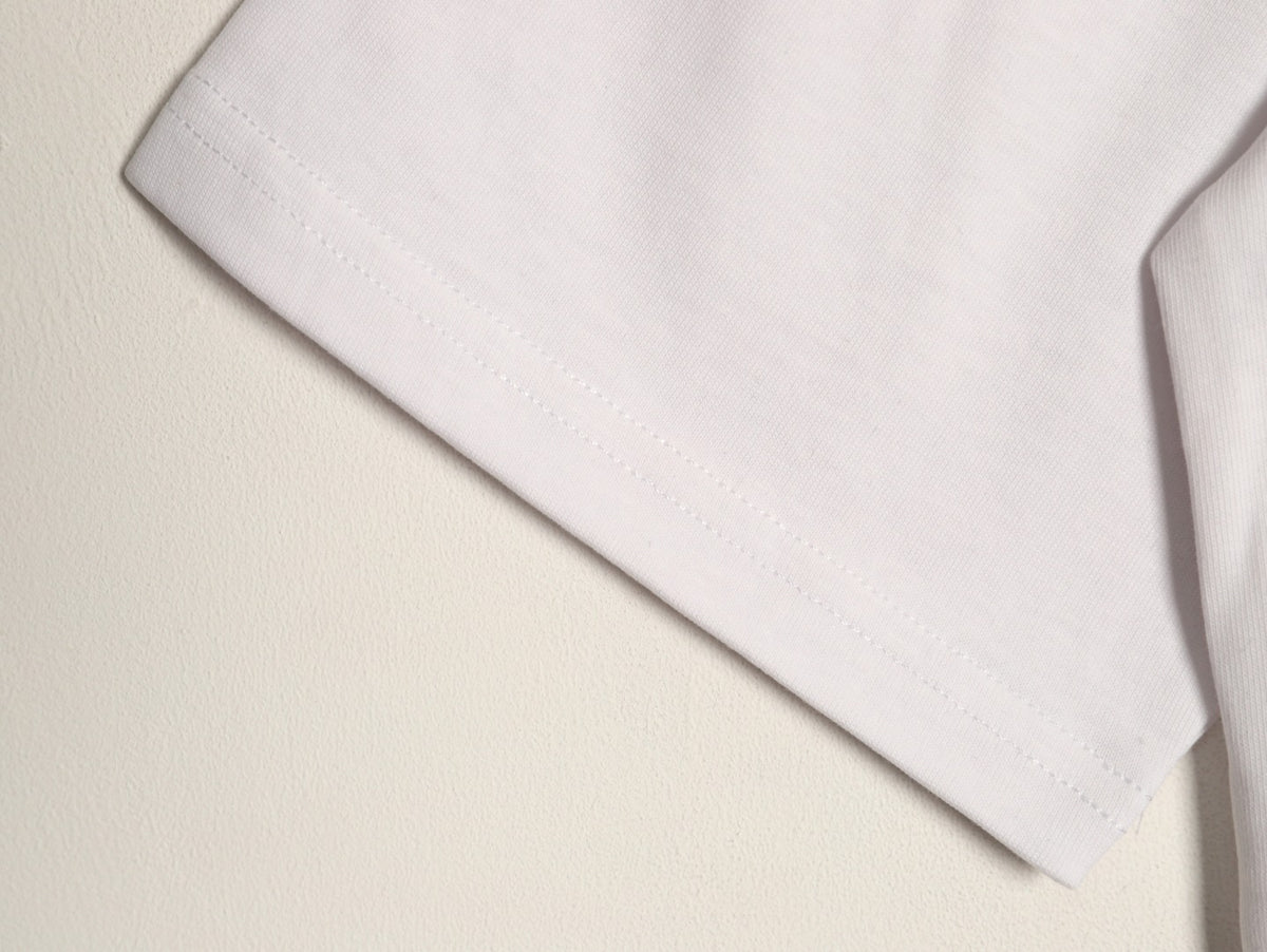 Louis Vuitton Dashed Cloud Logo Graphic T-Shirt - White