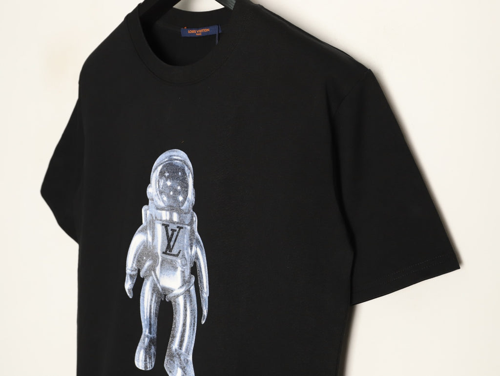 Louis Vuitton Astronaut Graphic Short-Sleeve T-Shirt - Black