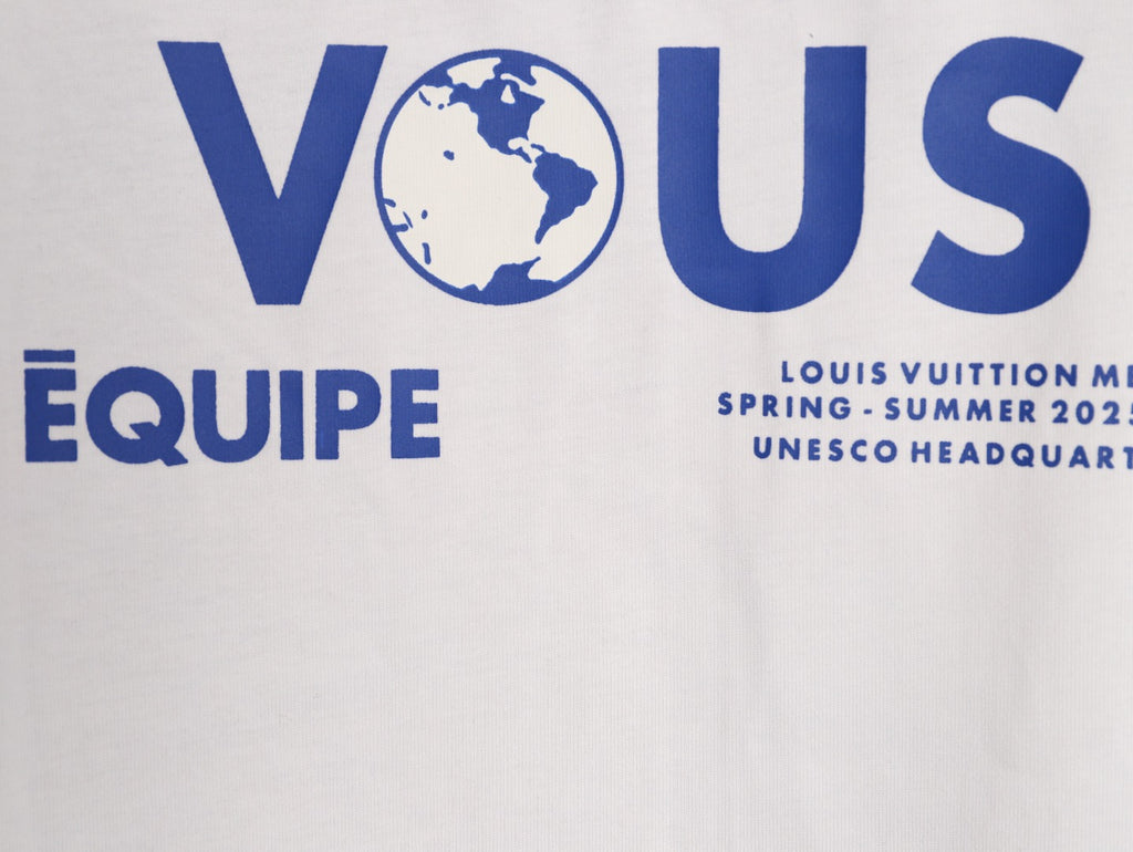 Louis Vuitton Globe Slogan Back-Print T-Shirt - White
