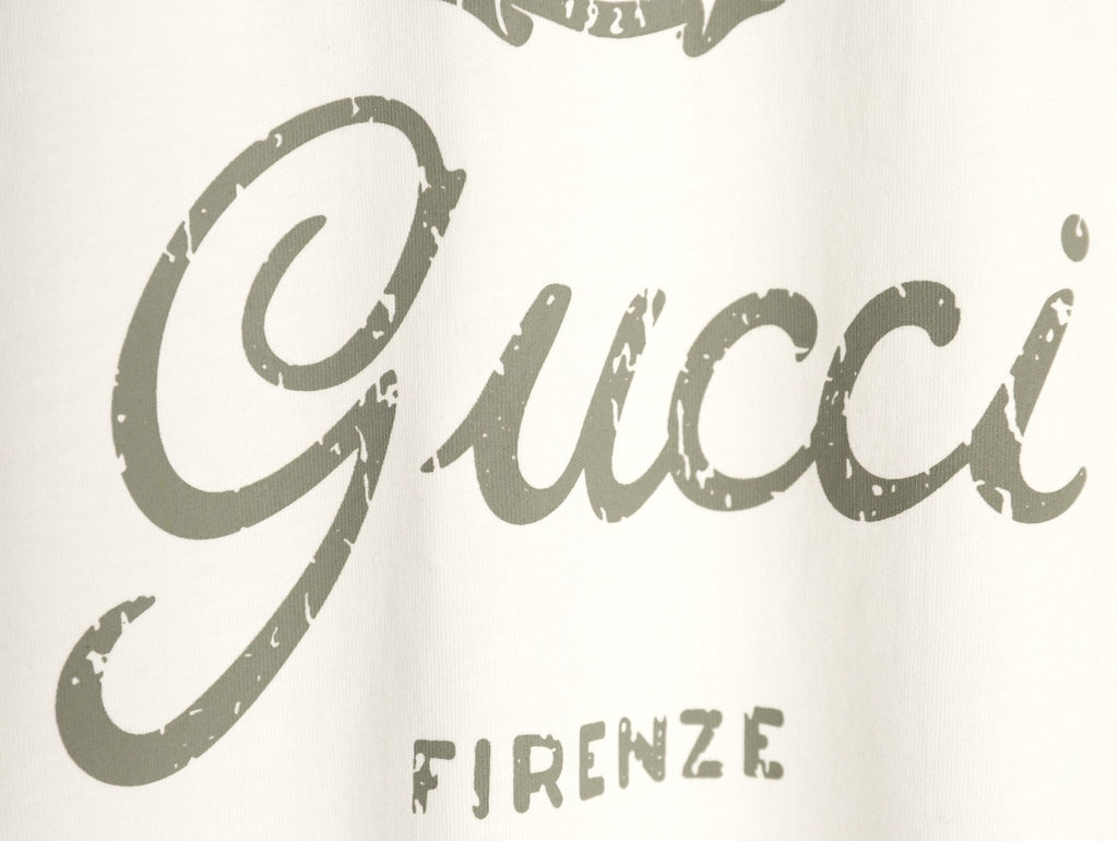 Gucci 26SS Vintage Emblem Graphic T-Shirt - White