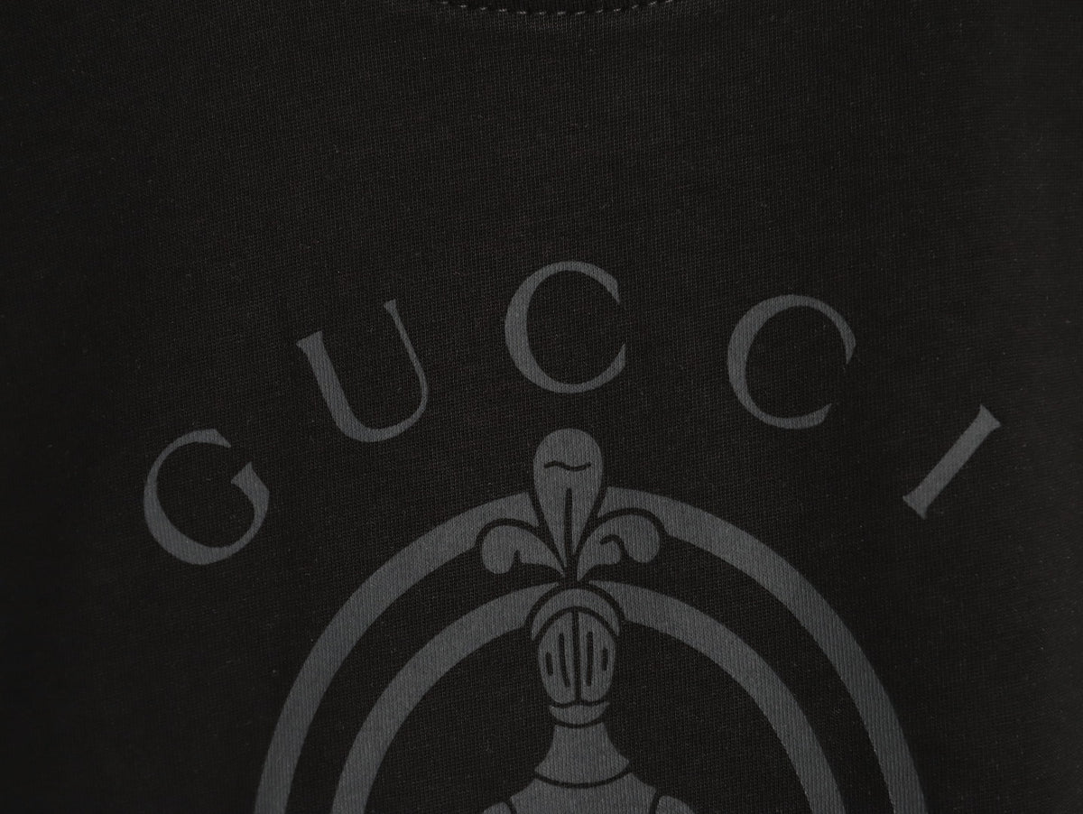 Gucci Wheat-Wreath Emblem Graphic T-Shirt - Black