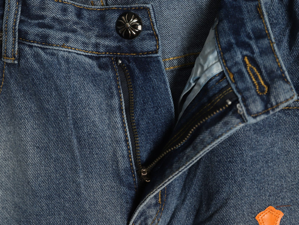 Chrome Hearts Cross-Motif Jeans with Back Lettering - Washed Blue