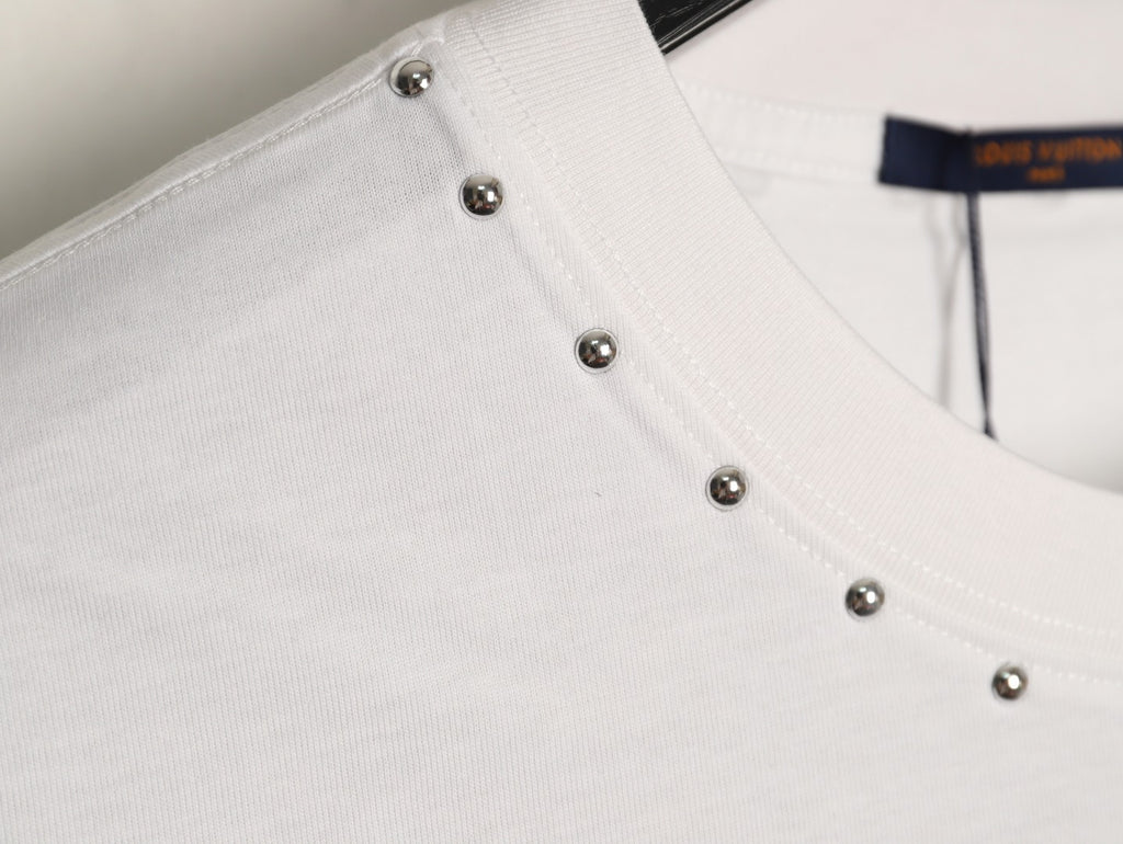Louis Vuitton Dotted Lettering T-Shirt - White