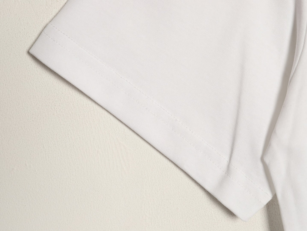 Louis Vuitton Dotted Lettering T-Shirt - White