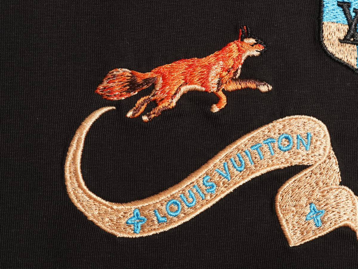 Louis Vuitton Fox and Ribbon Motif T-Shirt - Black