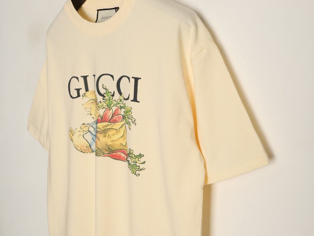 Gucci Bunny and Carrot Graphic T-Shirt - Pale Yellow
