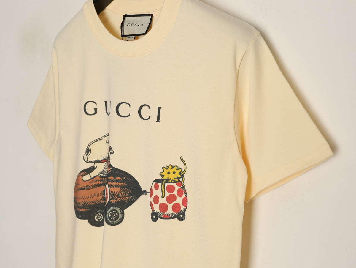 Gucci Cartoon Car Graphic T-Shirt - Pale Yellow