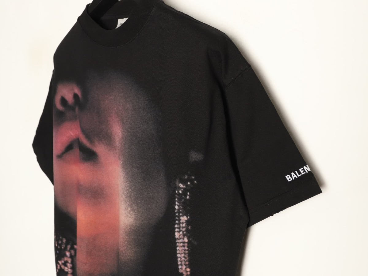 Balenciaga Look Away Portrait Graphic T-Shirt - Black