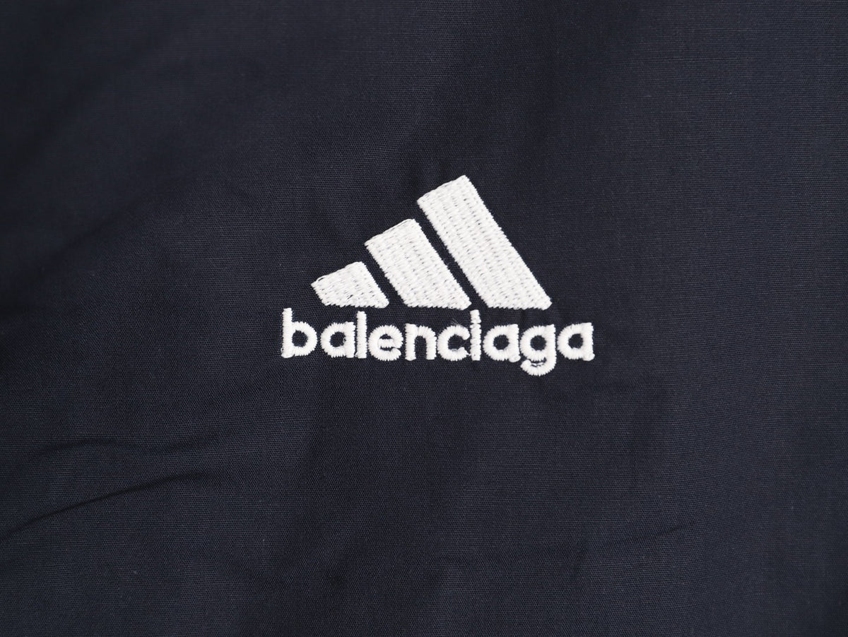 Balenciaga Striped-Sleeve Crest Button-Up Shirt - Dark Navy