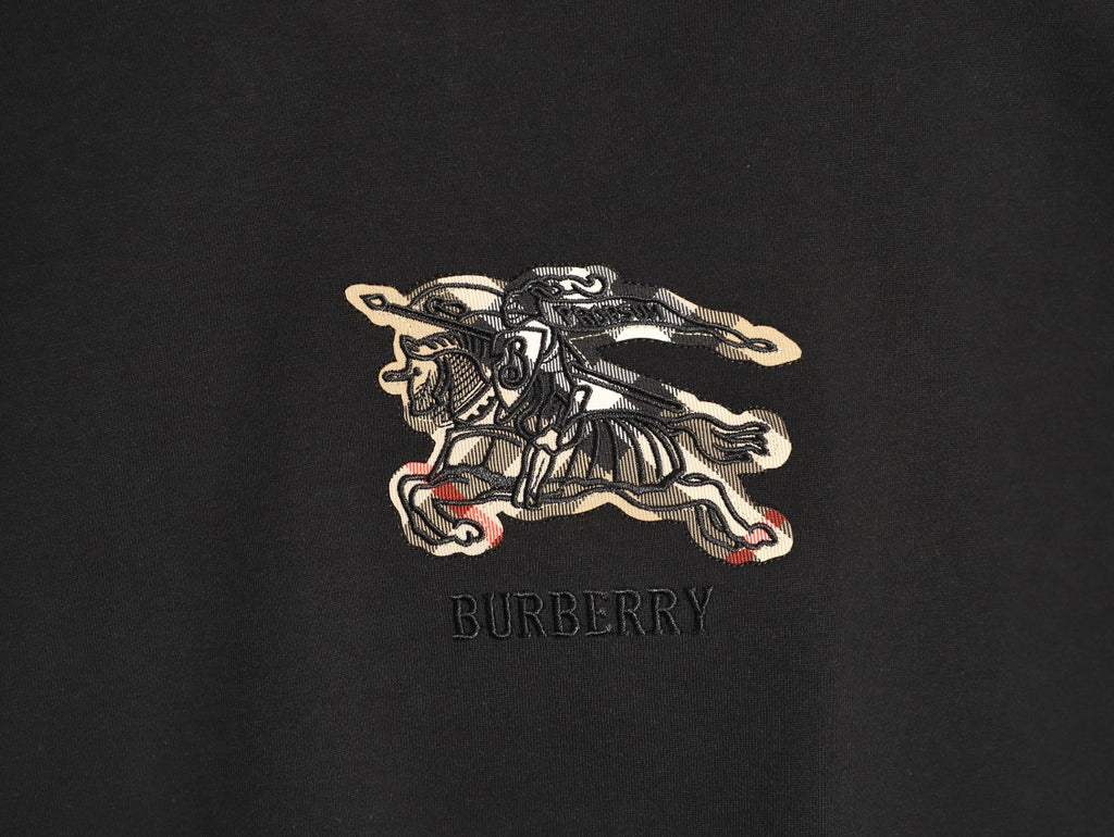 Burberry Check-Pattern Horse Emblem Long-Sleeve Shirt - Black