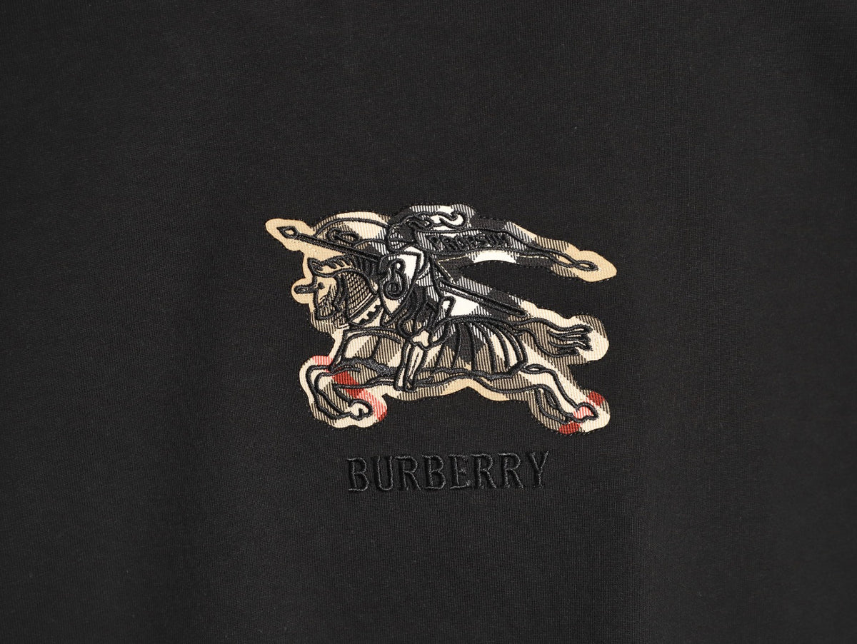 Burberry Check-Pattern Horse Emblem Long-Sleeve Shirt - Black