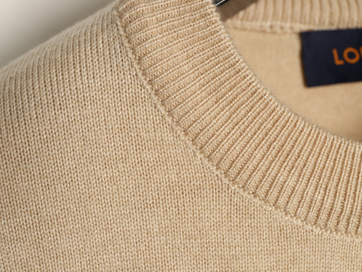Louis Vuitton Label-Detail Crewneck Knit Sweater - Beige