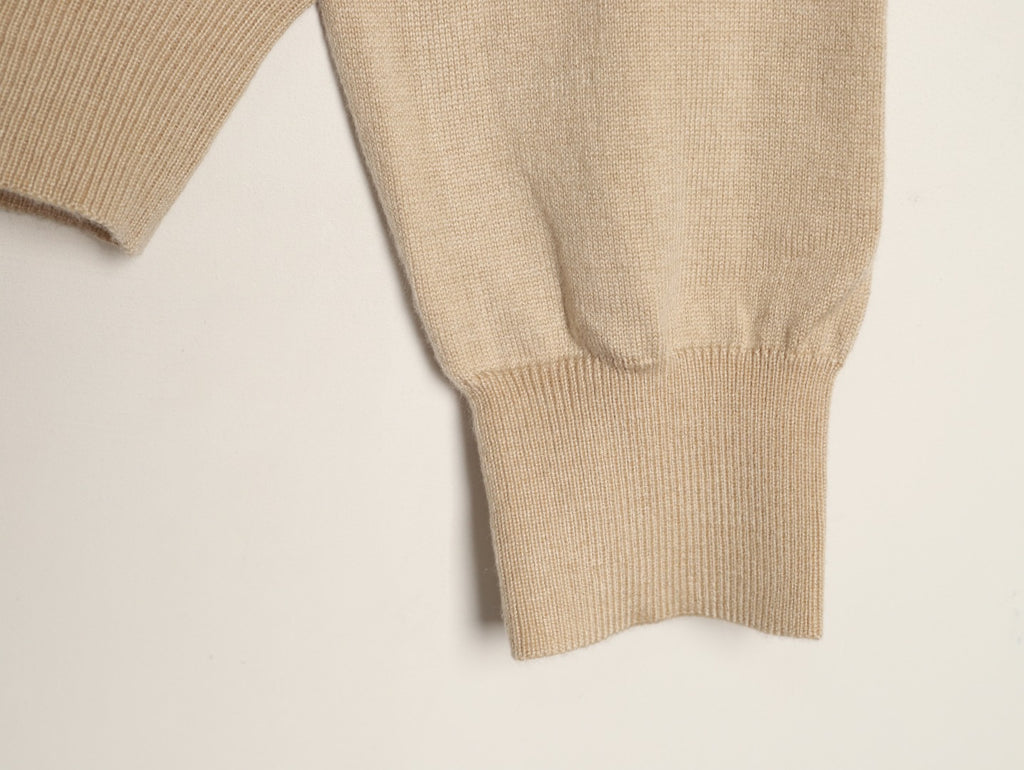 Louis Vuitton Label-Detail Crewneck Knit Sweater - Beige