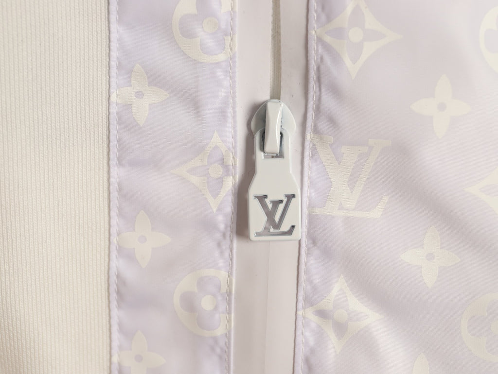 Louis Vuitton Zipper-Pocket Crewneck Sweatshirt - Cream