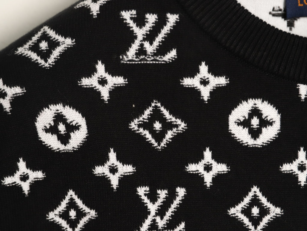 Louis Vuitton Monogram-Style Gradient Crewneck Sweater - Black