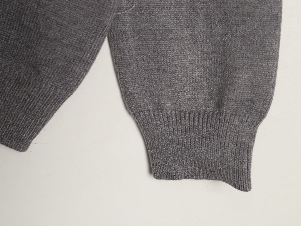 Gucci Signature-Logo Crewneck Sweater - Grey