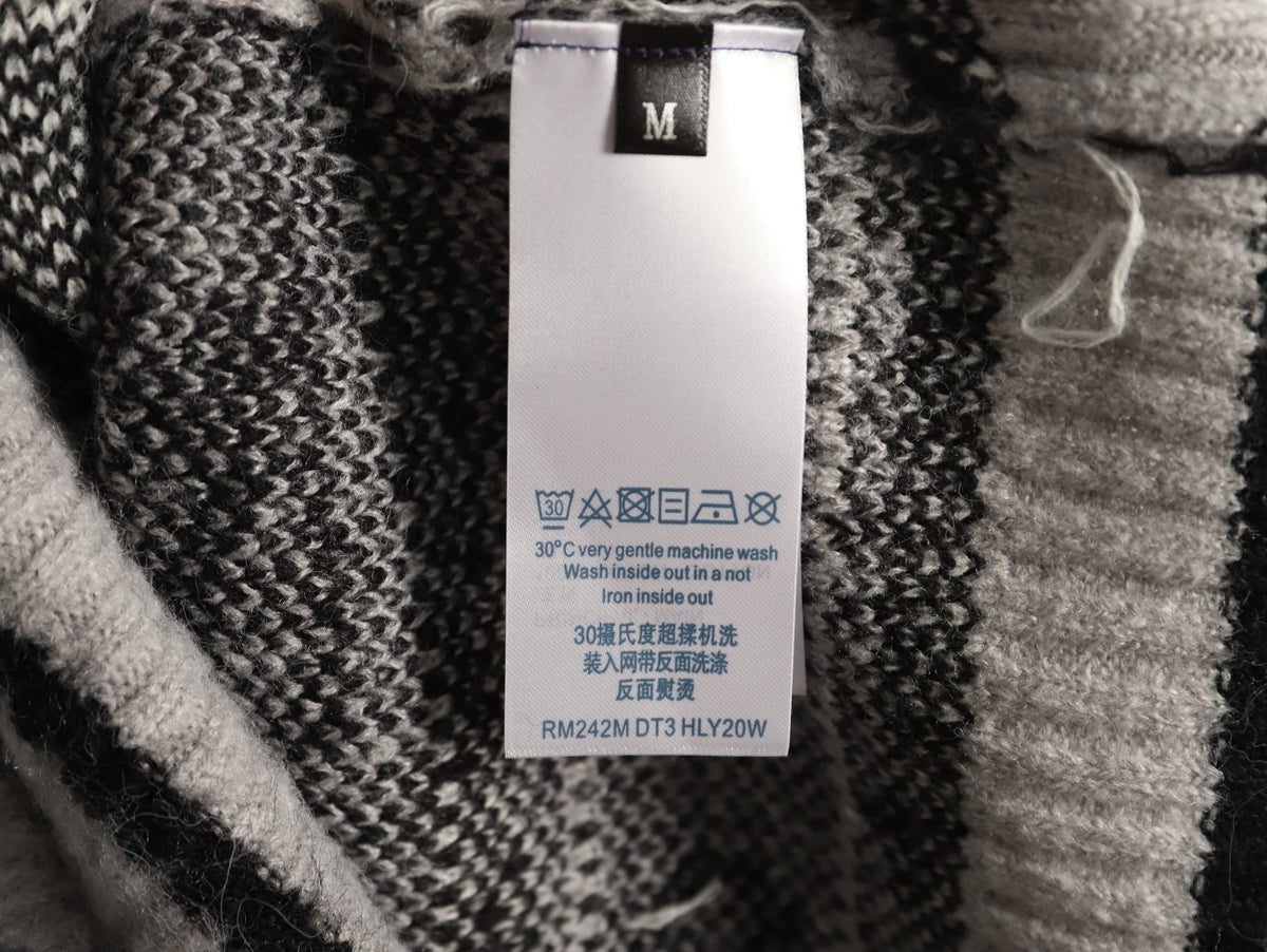Louis Vuitton Gradient Monogram-Style V-Neck Cardigan - Gray and Black