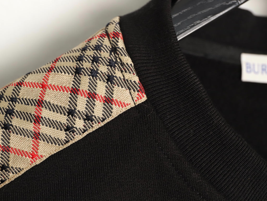 Burberry Check-Trim Crewneck Sweatshirt - Black