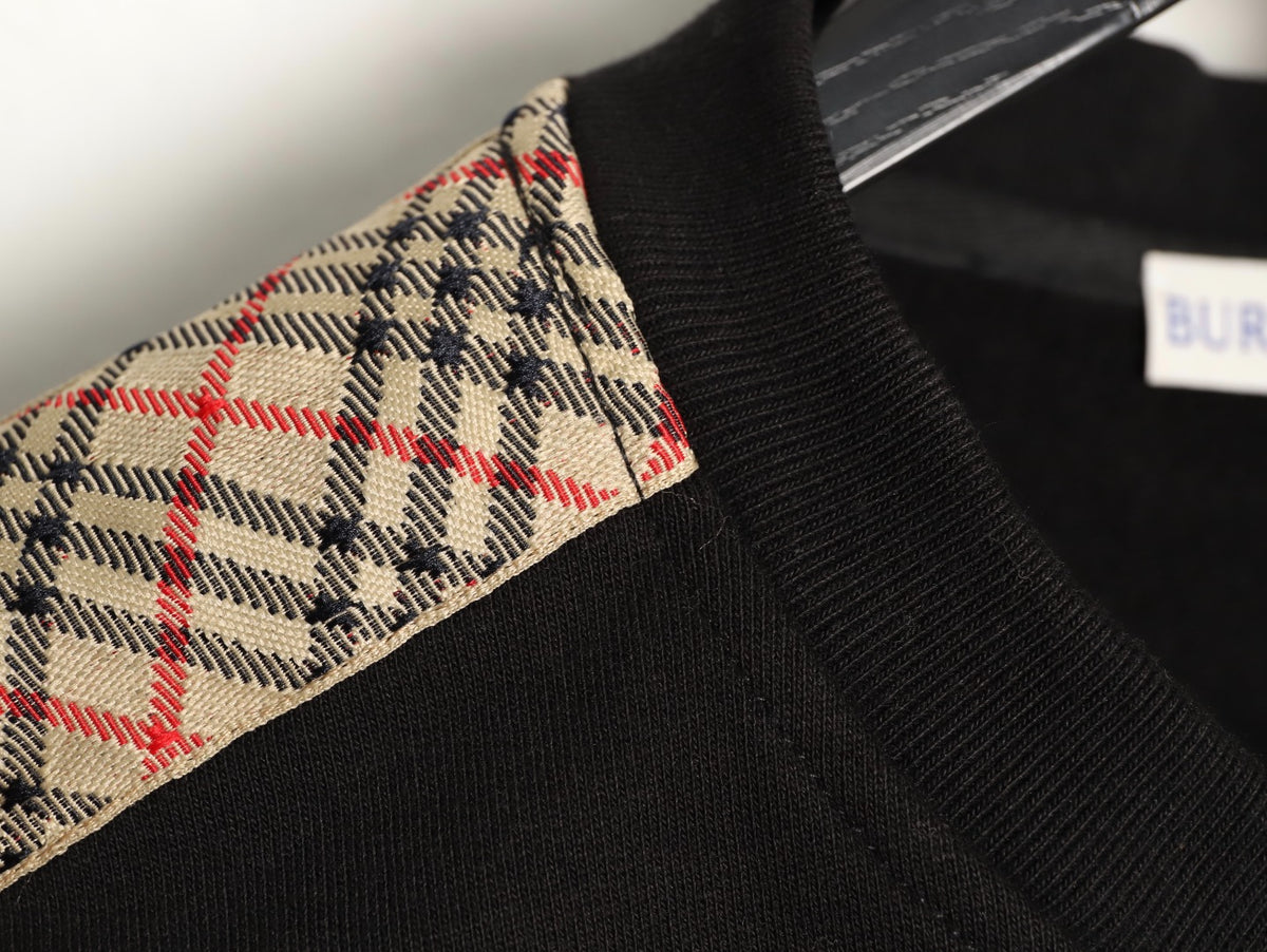 Burberry Check-Trim Crewneck Sweatshirt - Black