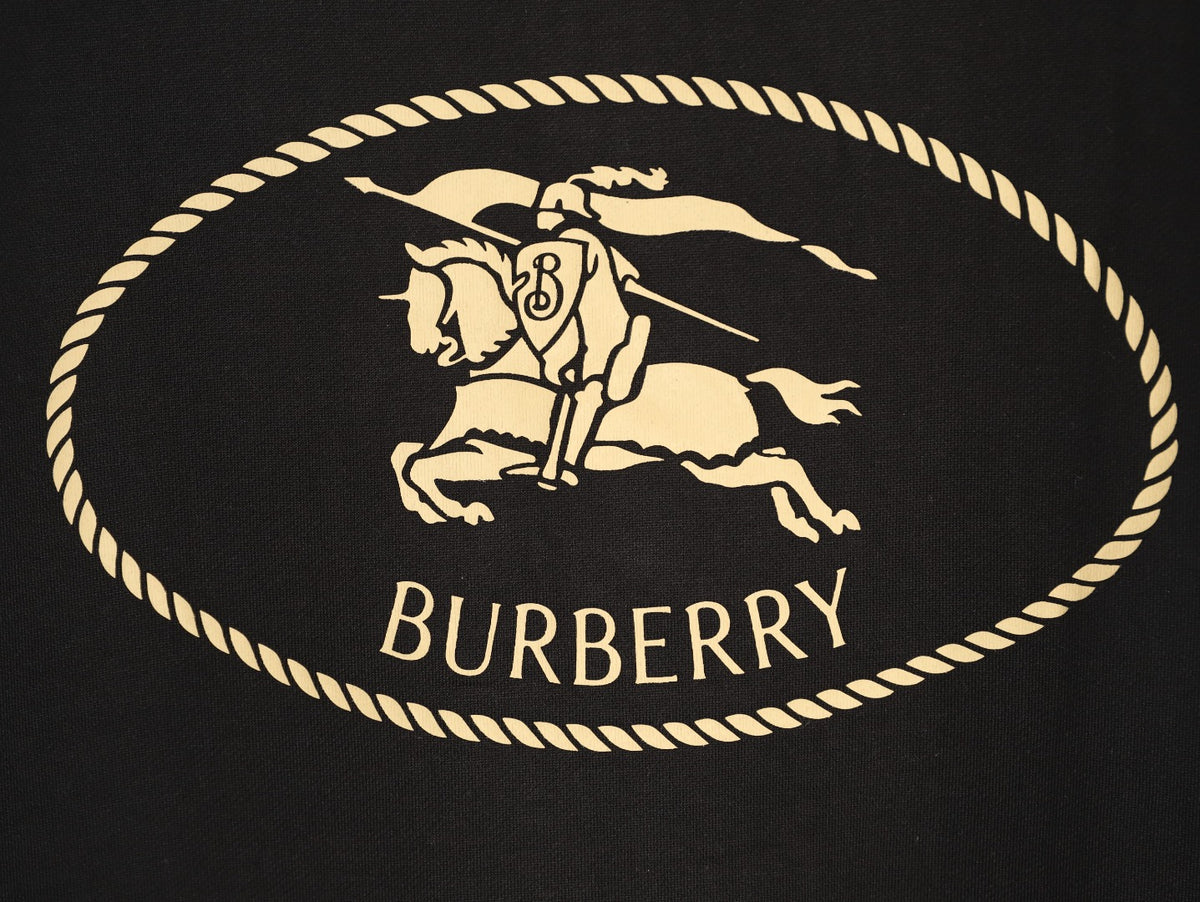 Burberry Oval Equestrian Back-Graphic Crewneck Sweatshirt - Black