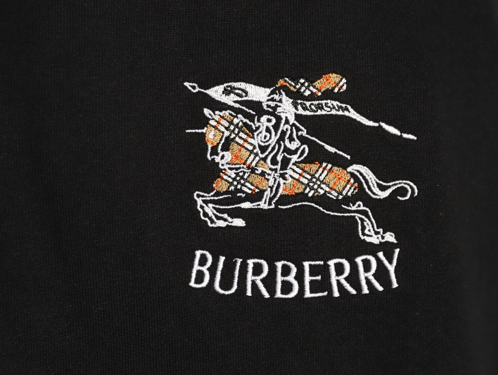 Burberry Equestrian-Detail Collared Half-Zip Sweatshirt - Black
