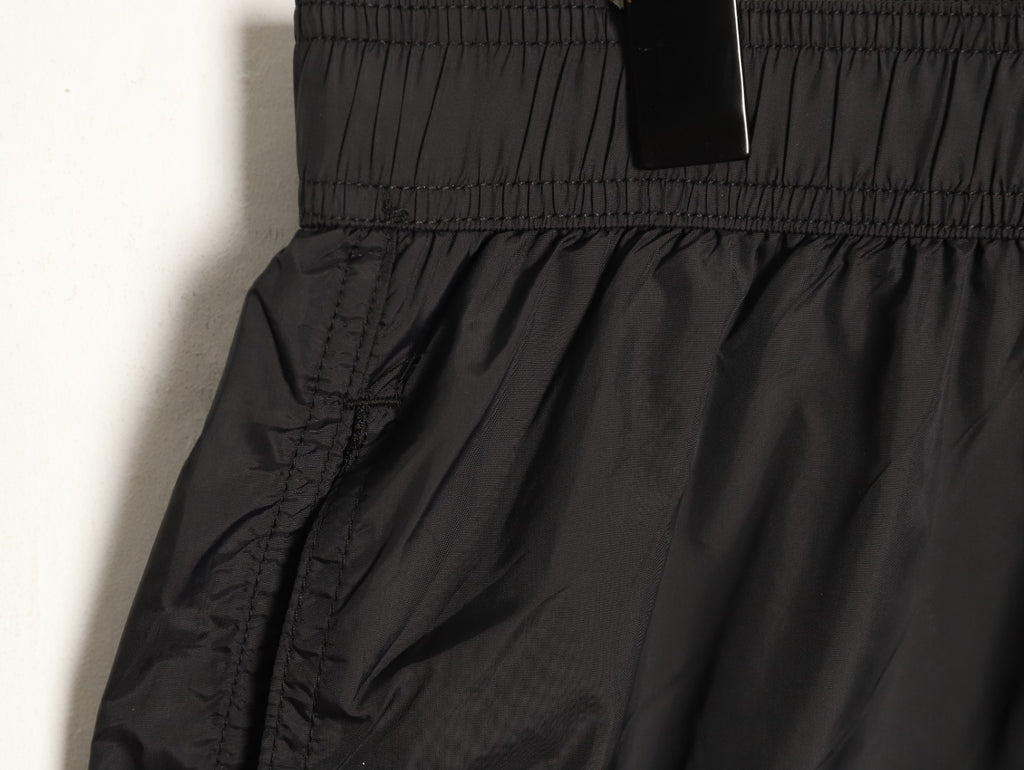 Moncler White-Emblem Drawstring Shorts - Black