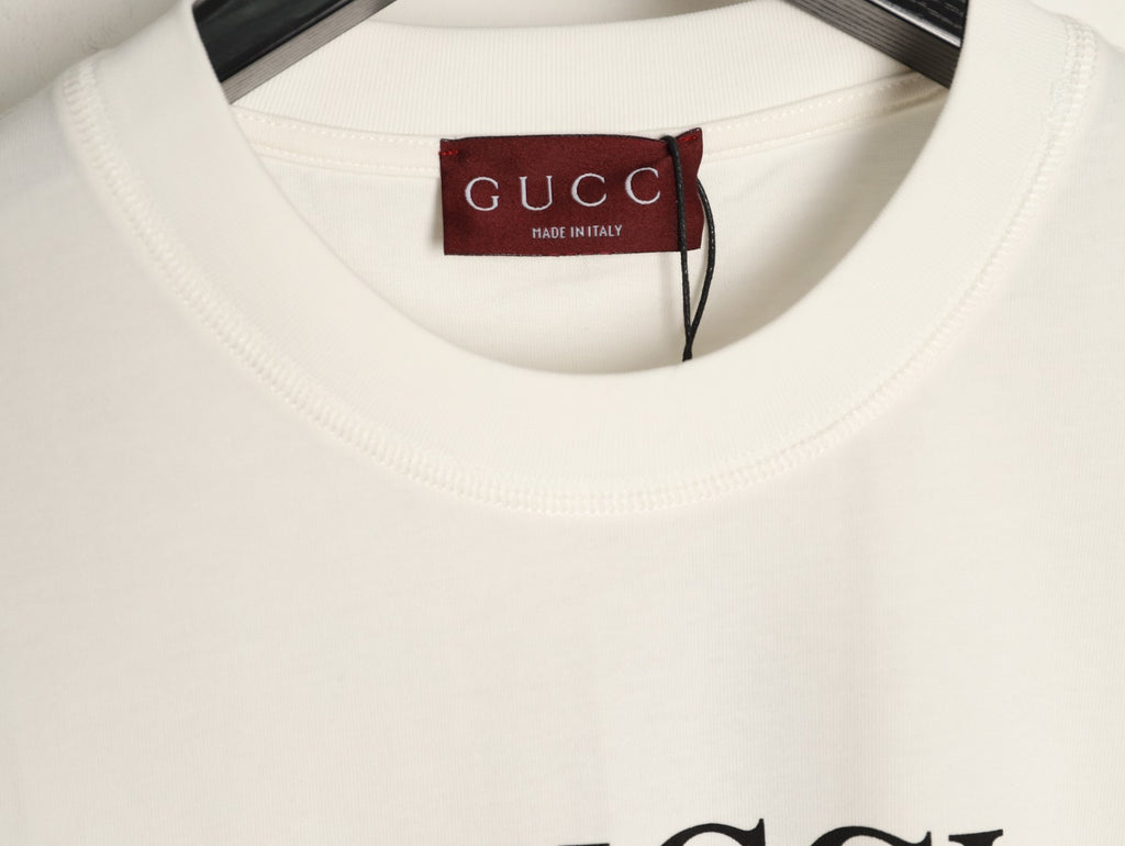 Gucci Interlocking-G Square Lettering T-Shirt - Cream and Black
