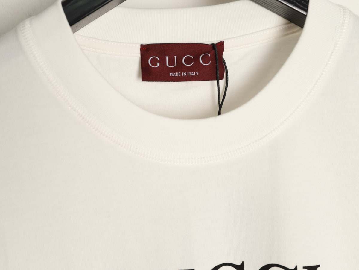 Gucci Interlocking-G Square Lettering T-Shirt - Cream and Black