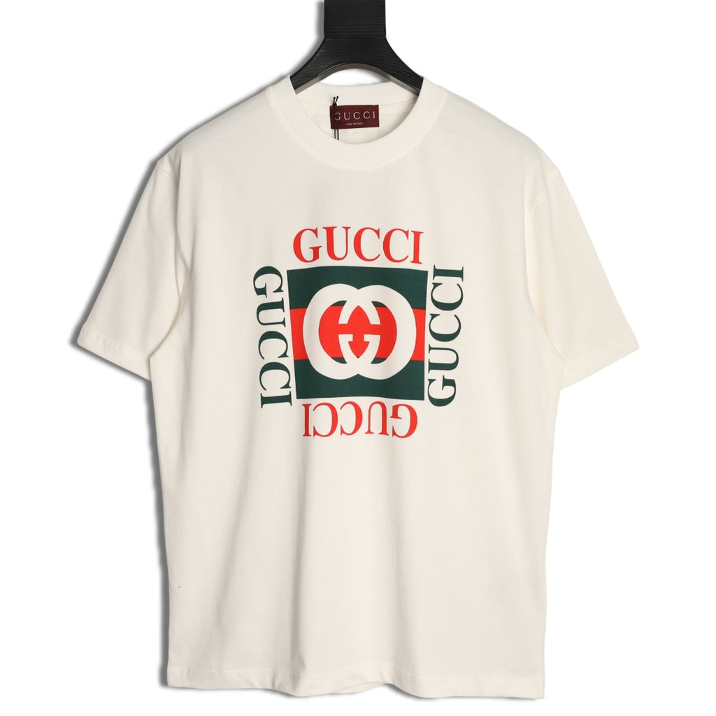 Gucci Interlocking-G Square Lettering T-Shirt - Cream with Red and Green