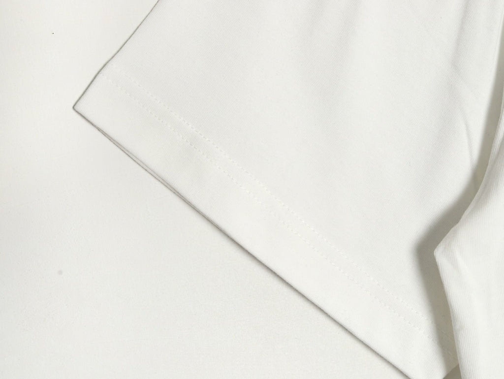 Louis Vuitton LV Chest-Lettering Short-Sleeve T-Shirt - Cream